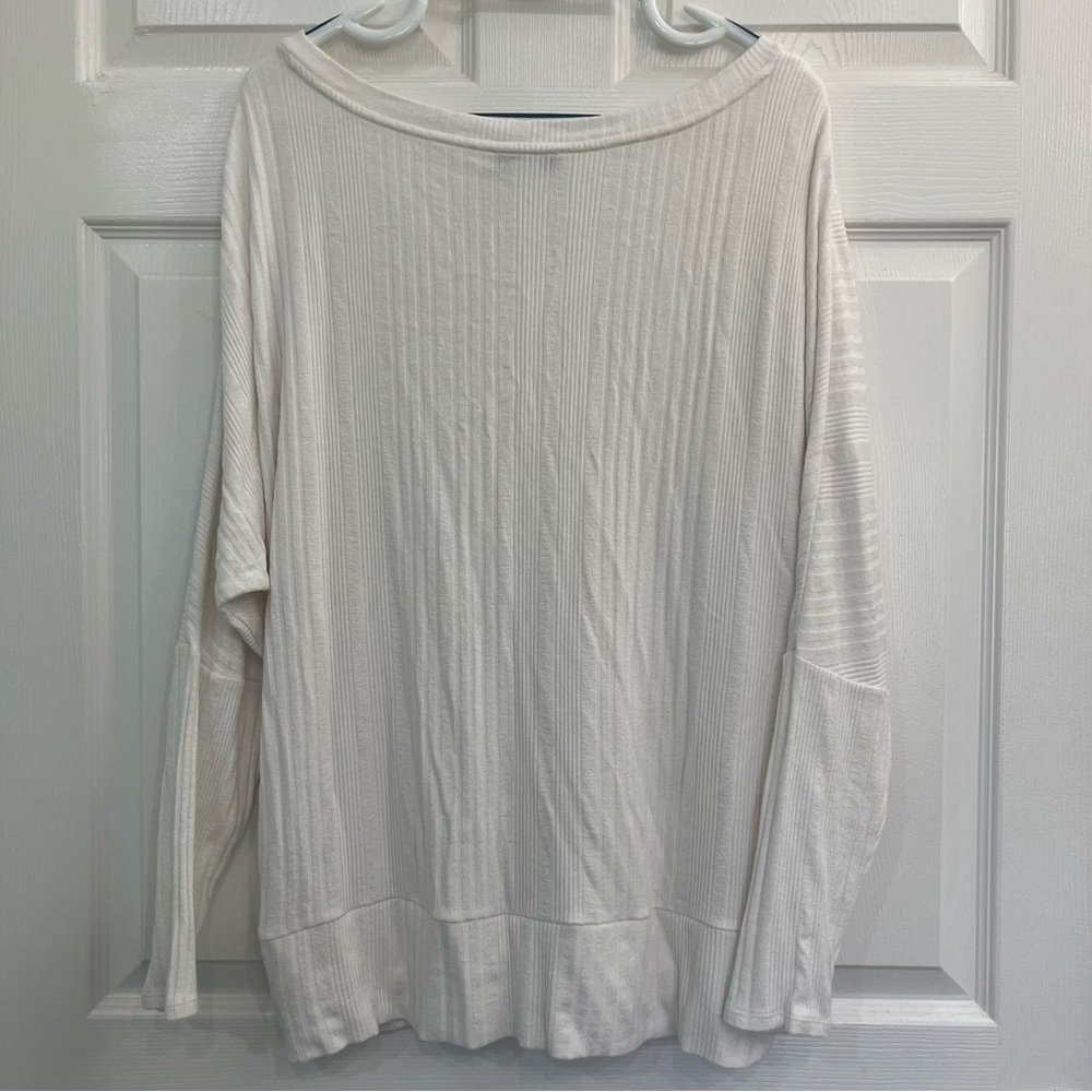 WHBM White Knit Dolman Sleeve V-Neck Relaxed Fit Women's Sweater Shirt Blouse - Picture 3 of 10